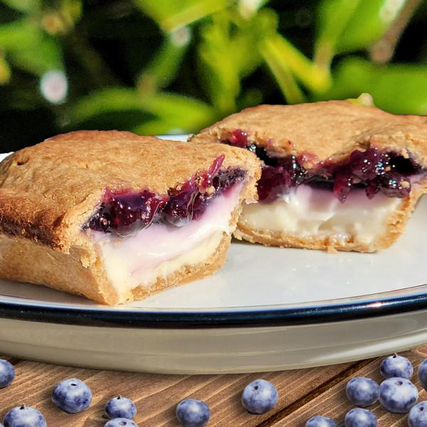 TASTYKAKE BLUEBERRY CHEESECAKE PIES 8 COUNT BOX
