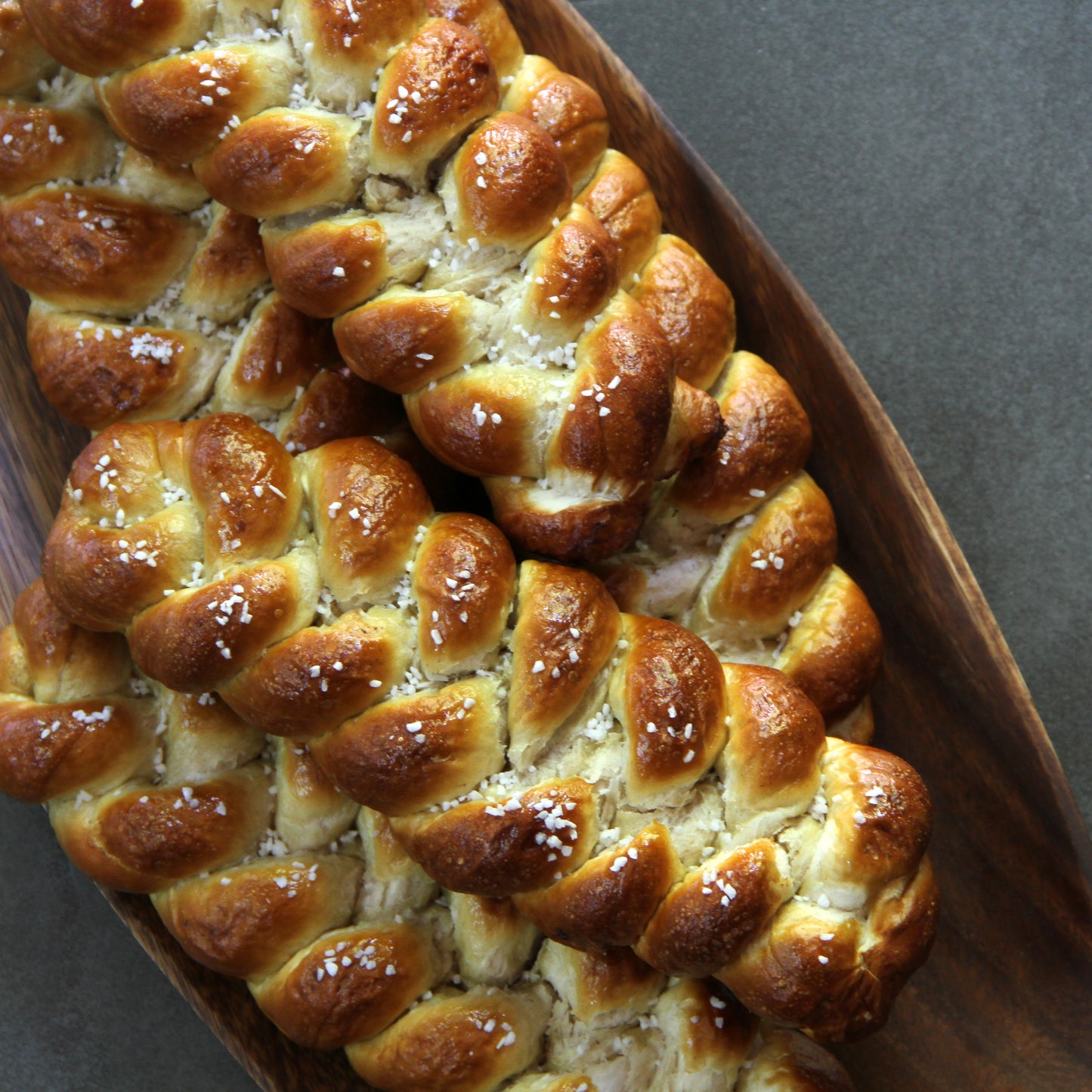 DUTCH COUNTRY SOFT PRETZEL BRAID GIFT BOX