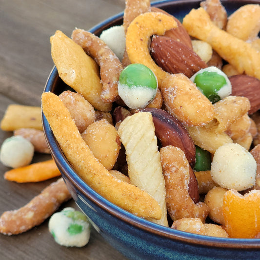 CHERRY STREET SNACK MIX