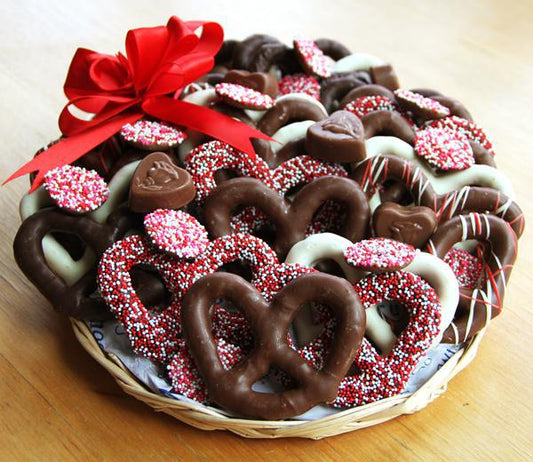 Valentine Chocolate Pretzel Tray, 2 lb.